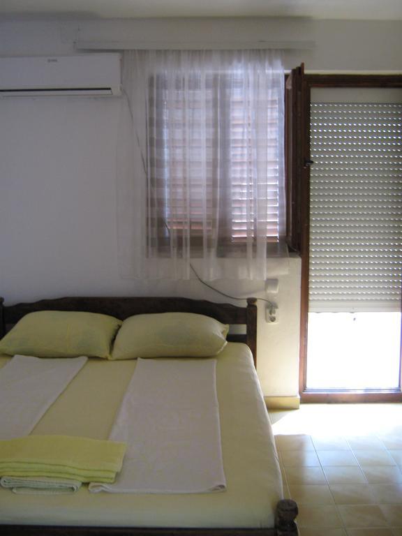 Apartments Ceca Tivat Luaran gambar