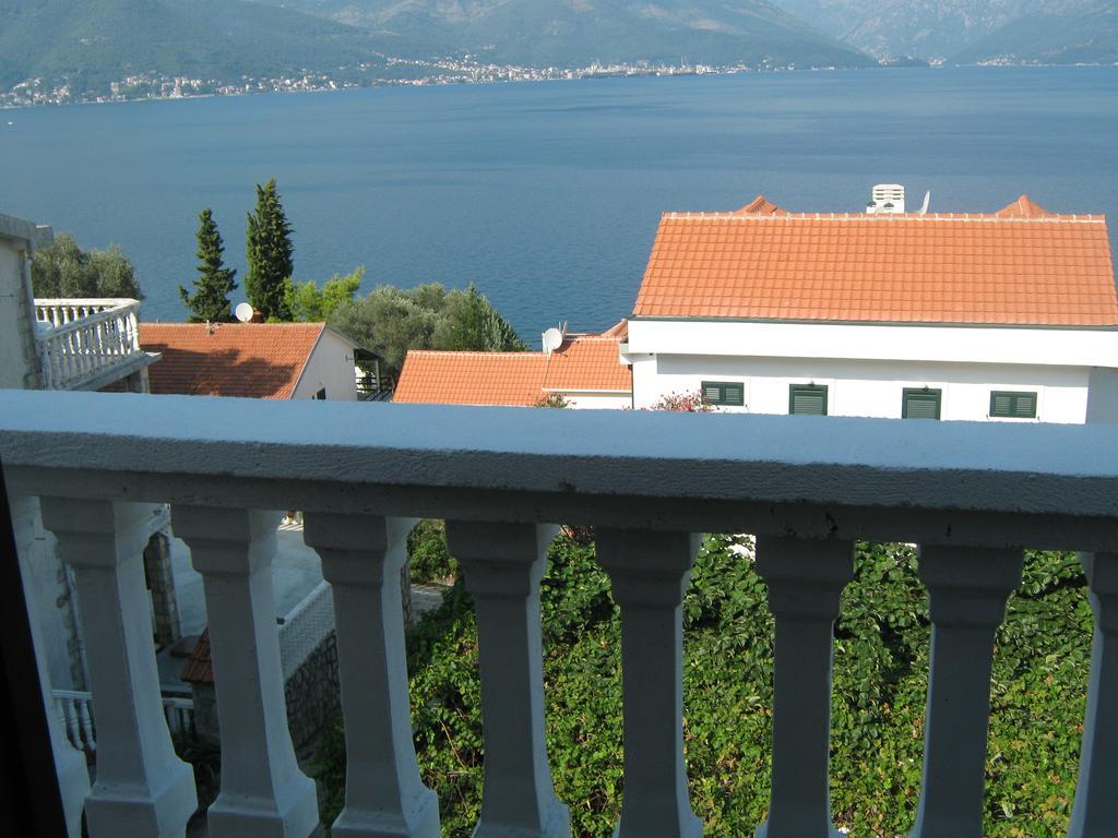 Apartments Ceca Tivat Luaran gambar