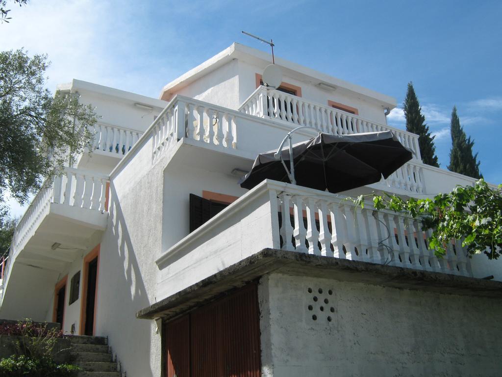 Apartments Ceca Tivat Luaran gambar