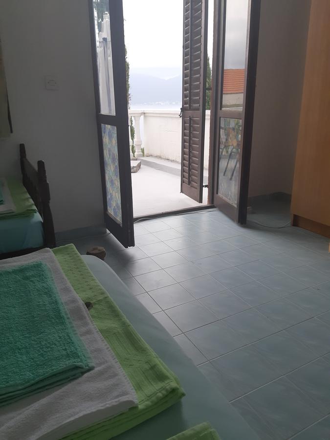 Apartments Ceca Tivat Luaran gambar