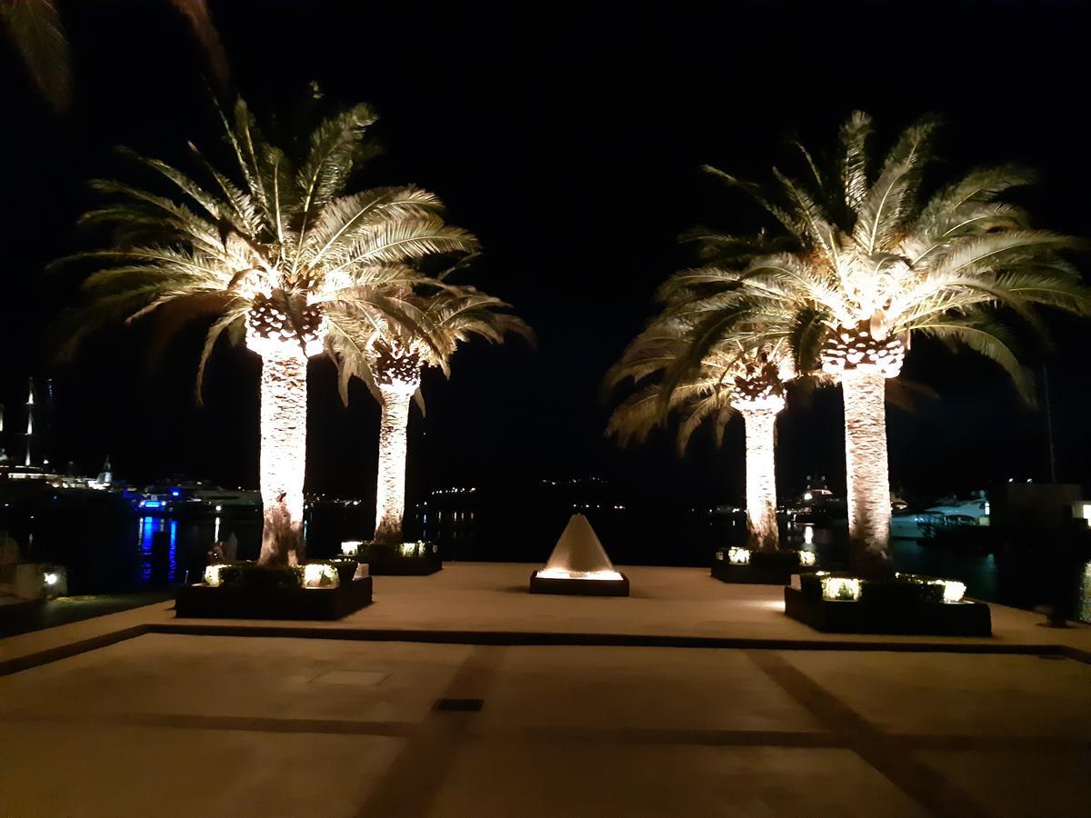 Apartments Ceca Tivat Luaran gambar
