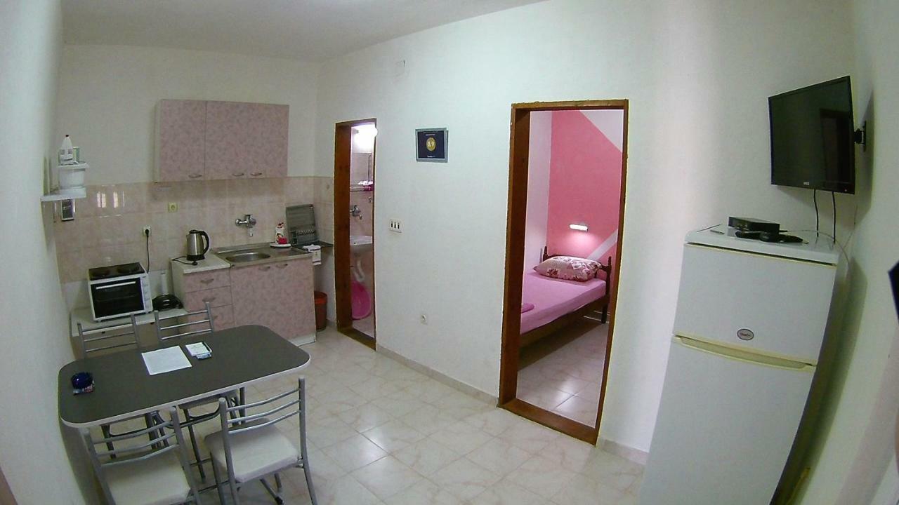 Apartments Ceca Tivat Luaran gambar