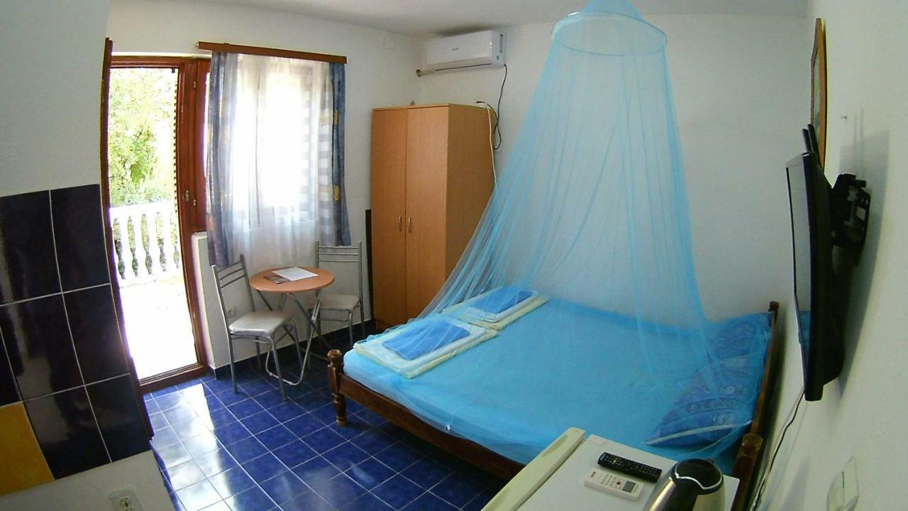 Apartments Ceca Tivat Luaran gambar