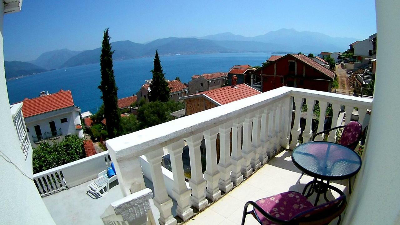 Apartments Ceca Tivat Luaran gambar